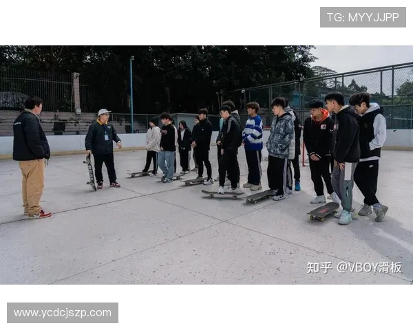 周磊亲授滑板技巧与心得分享助你轻松入门与提升滑板水平