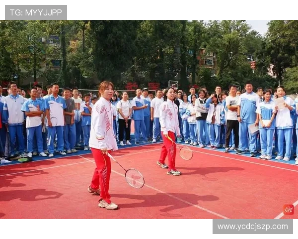 李敏独家分享网球心得与技巧助你提升球技的秘诀与经验总结