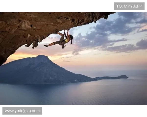 武汉攀岩队战术解析与训练策略分享攀岩焦点探讨