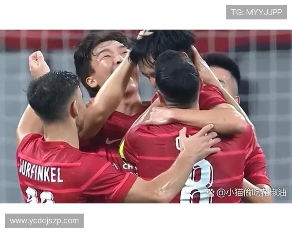 中超焦点战鲁能迎战大连全力争胜展现球队实力与斗志 中超焦点战鲁能迎战大连全力争胜展现球队实力与斗志