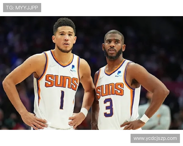 爵士与独行侠激战正酣球星对决引爆全场激情时刻 爵士与独行侠激战正酣球星对决引爆全场激情时刻