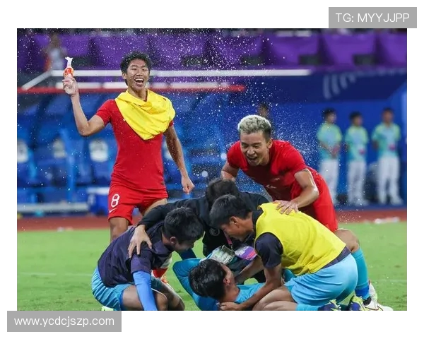 杭州亚运会足球赛点评：耐力与团队精神的完美结合